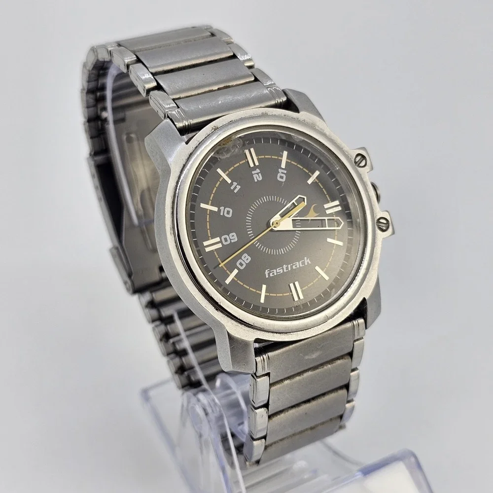 Fastrack Men's Watch 42MM Black Dial‎ Gray Bracelet Band 7.5